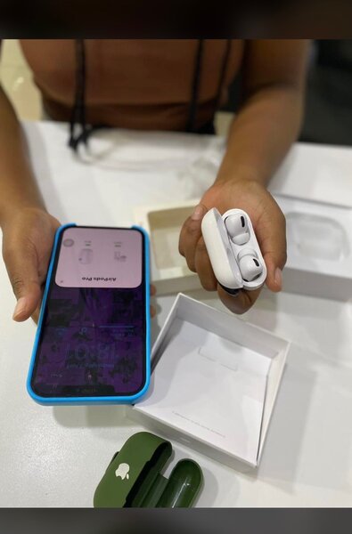 AirPods Pro