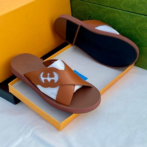 GUCCI SLIPPER