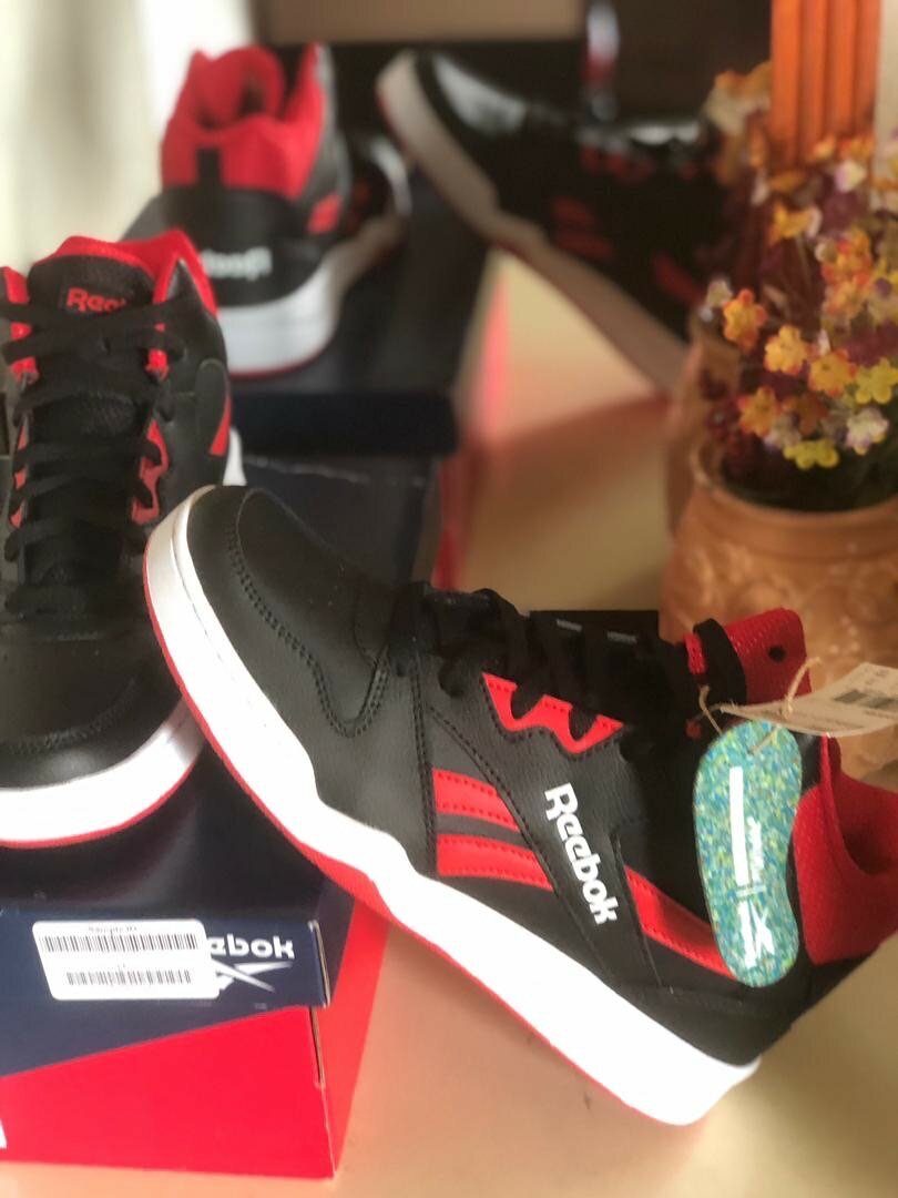 REEBOK