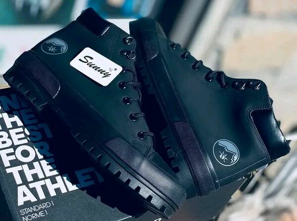 Men's boots