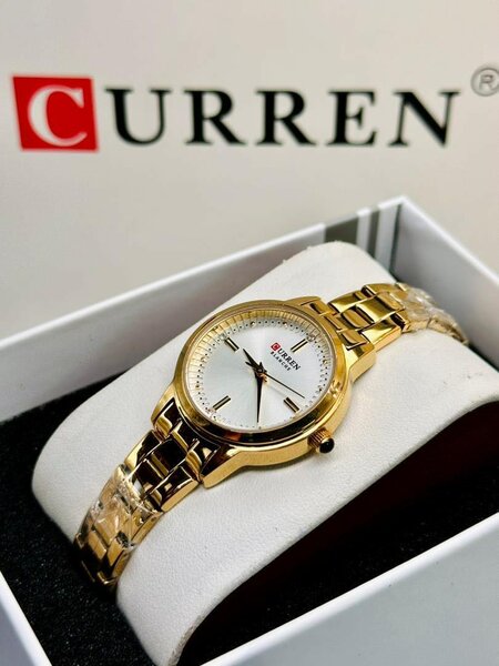 Montre dorée élégante Curren