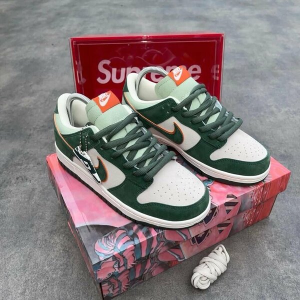 Nike