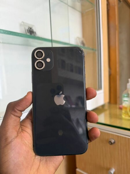 iPhone 11 64giga sans face ID