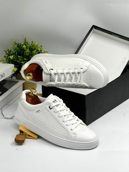 CLASSIC MEN WEAR