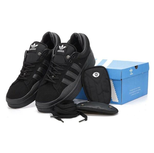 Adidas campus