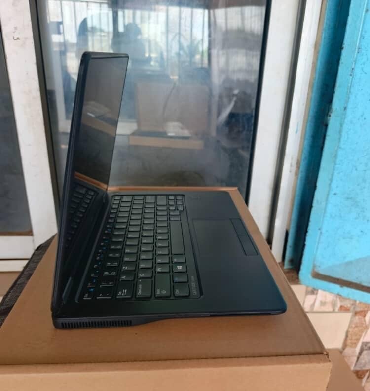 Ordinateur portable DELL