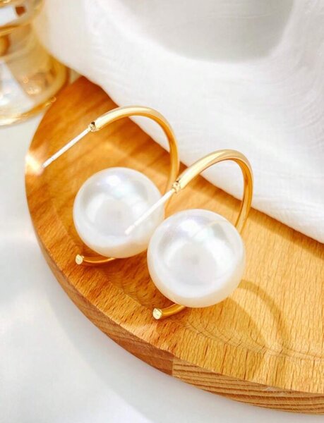Faux C-Shaped Pearl Earrings