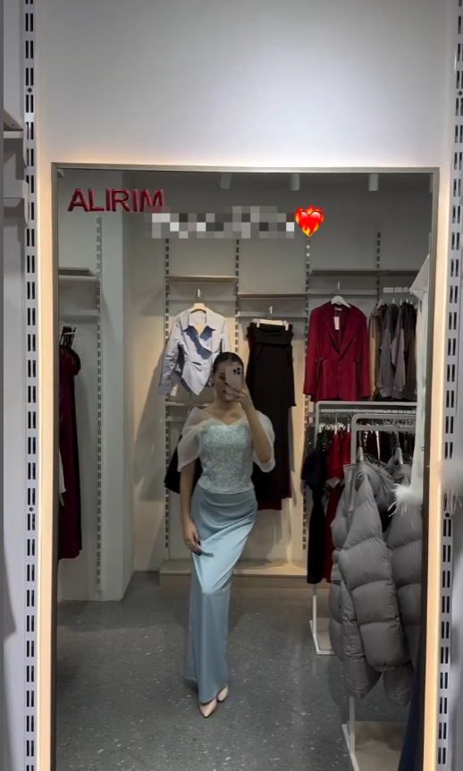  платье