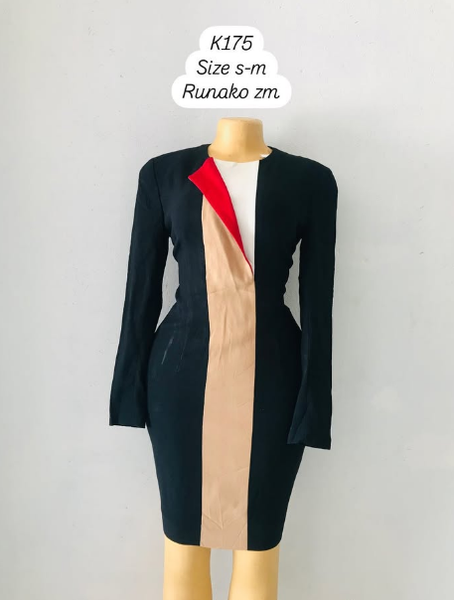 Robe noir beige