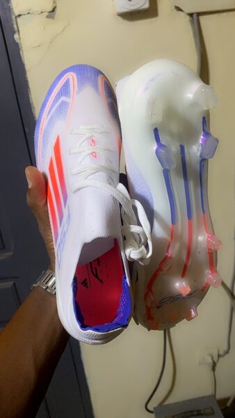 Adidas F50