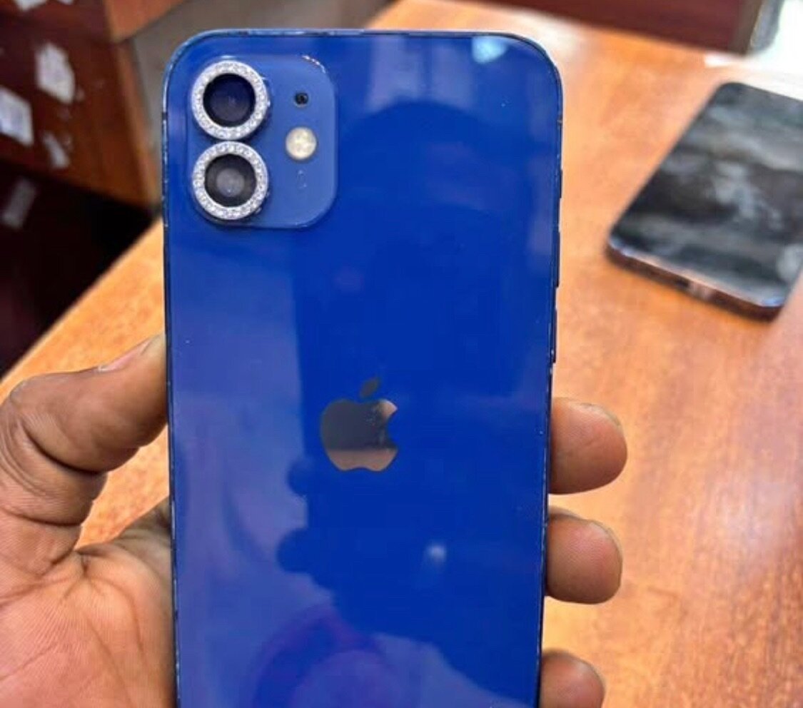 iPhone 12