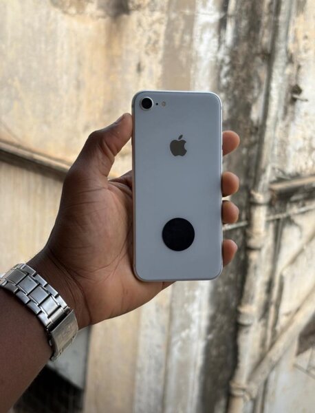 iPhone 8 64gig