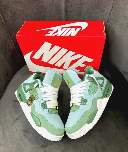 Jordan 4