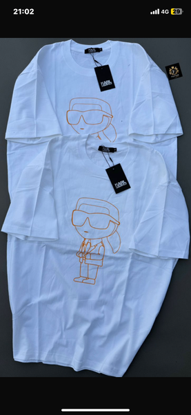 Teeshirt open