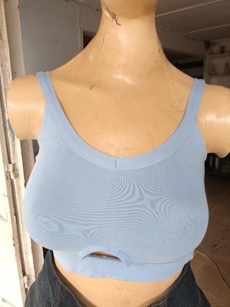 Tops courts femmes