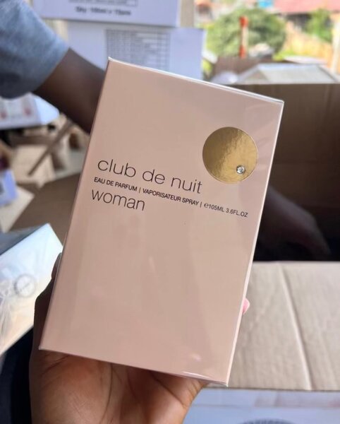 CLUB DE NUIT WOMAN