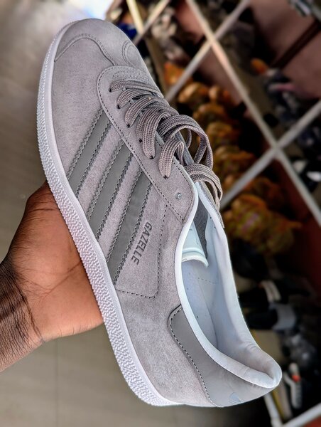 Mens shoes
