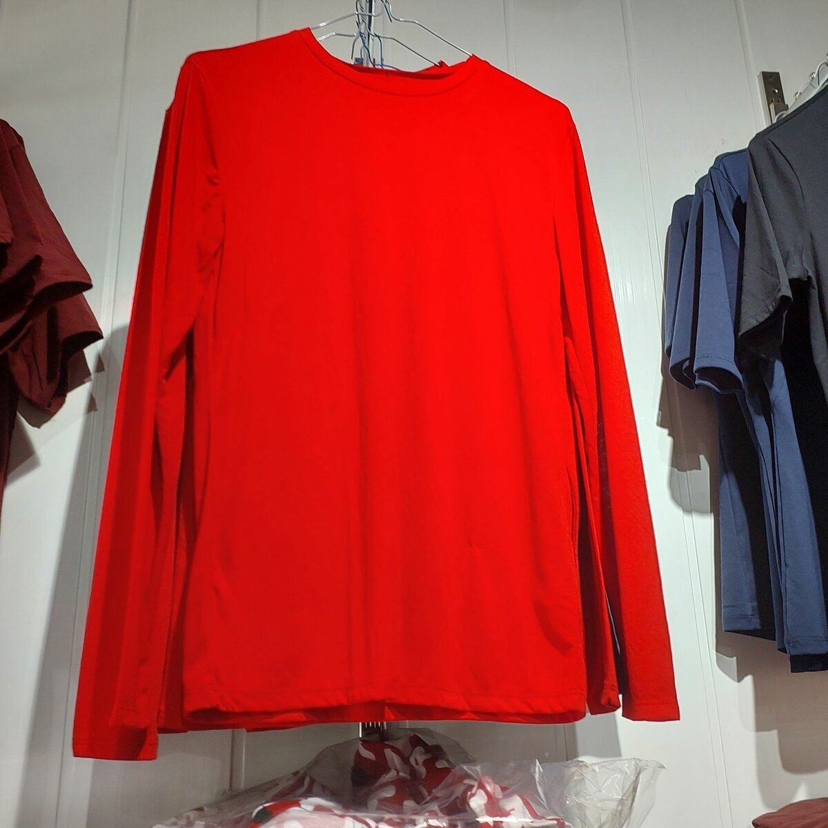 Long sleeve tops