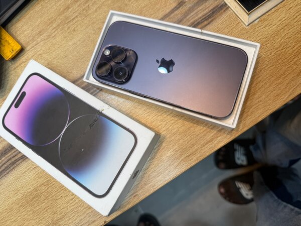 iPhone 14 pro 128gb