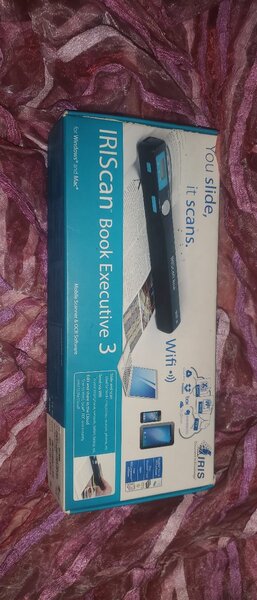 SCANNER WIFI PORTABLE - IRISCAN BOOK EXECUTIVE 3