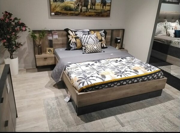 TORONTO BED