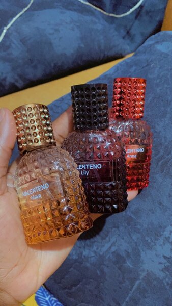 Parfums Colorés en Cristal
