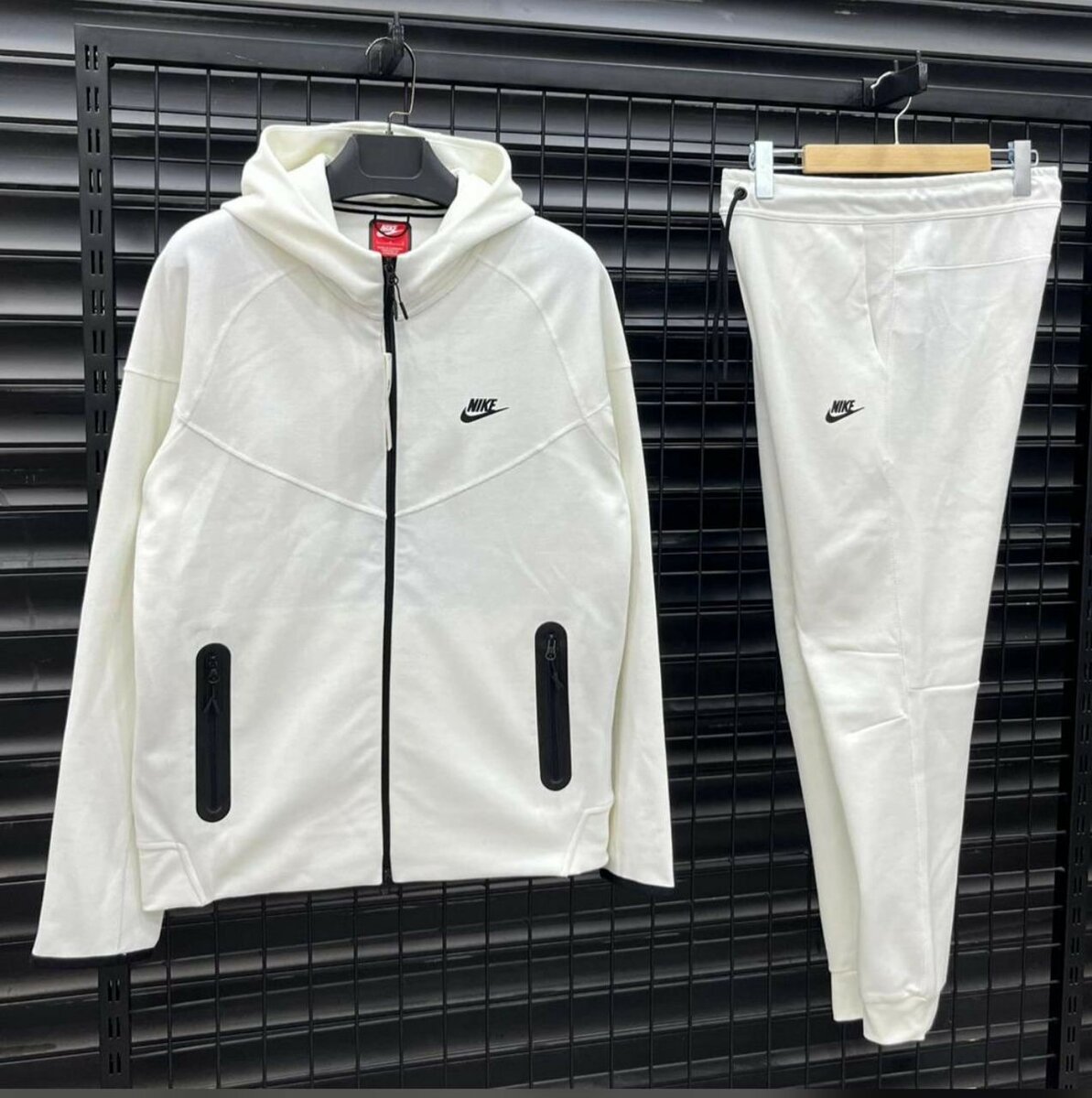 Ensemble Nike