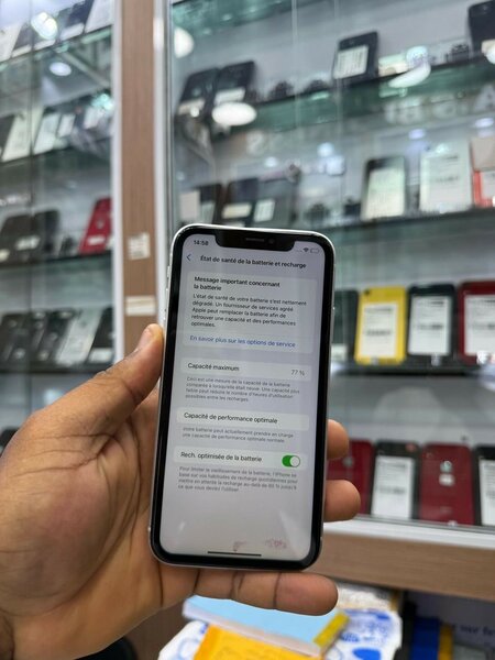 iPhone XR