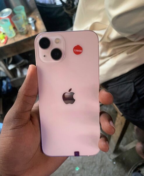 iPhone 13