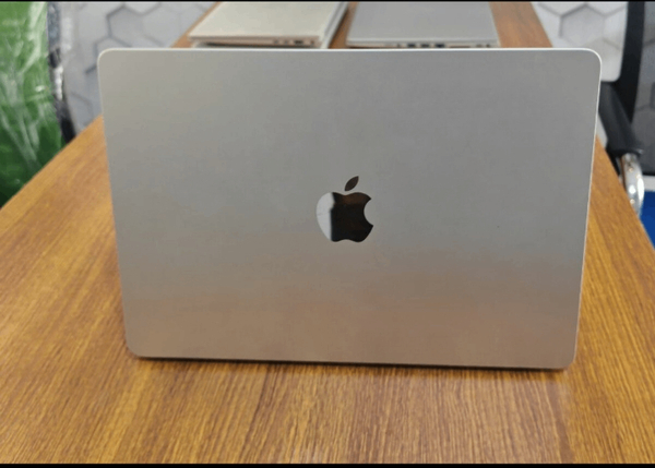MacBook Pro 13 pouces élégant