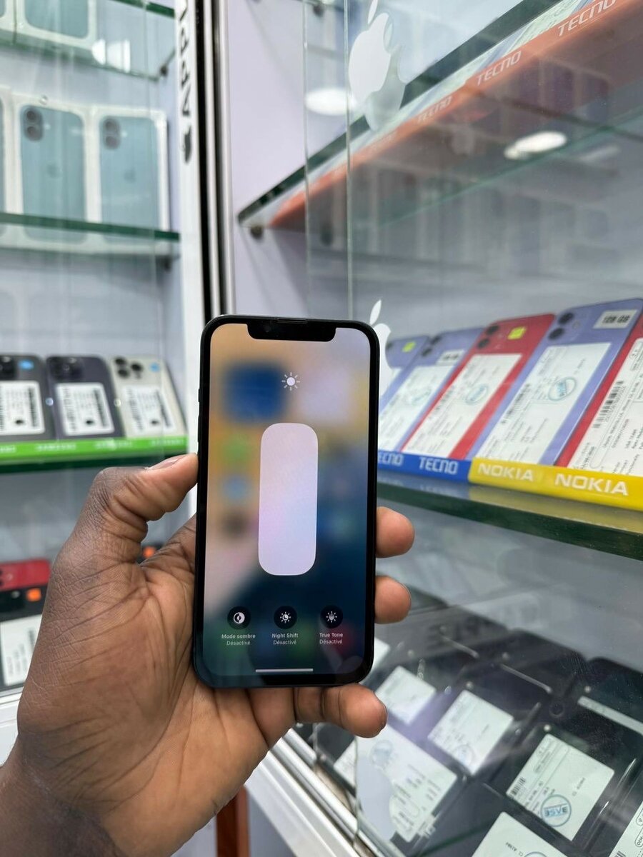 iPhone 128 Go Noir
