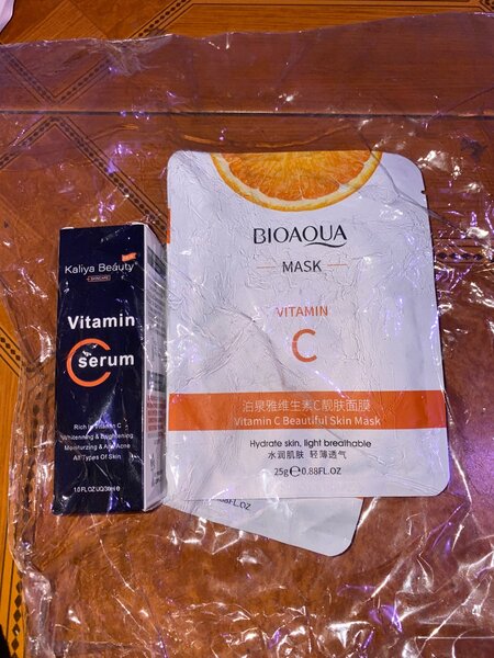 Vitamin c mask and serum