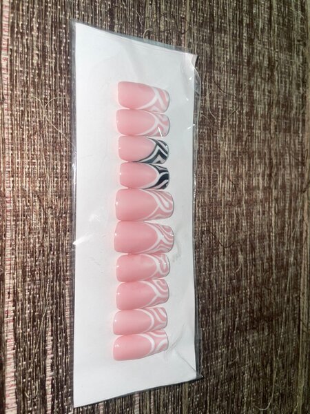 Faux ongles