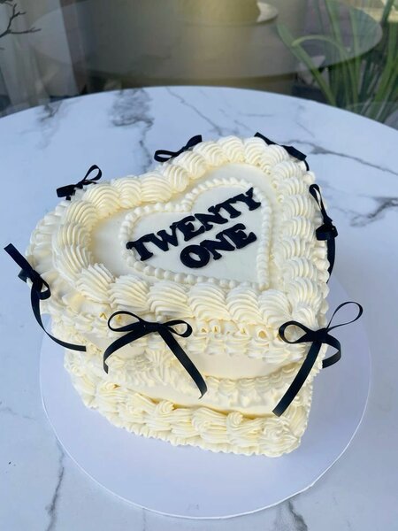 Vintage Cakes