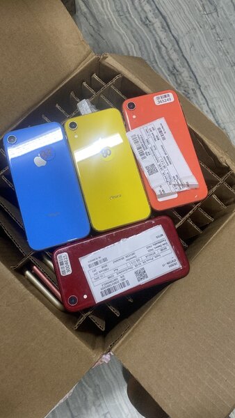 iPhone XR