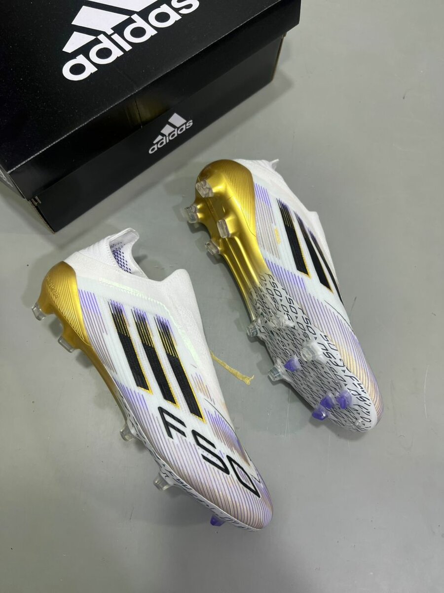 Crampons de foot