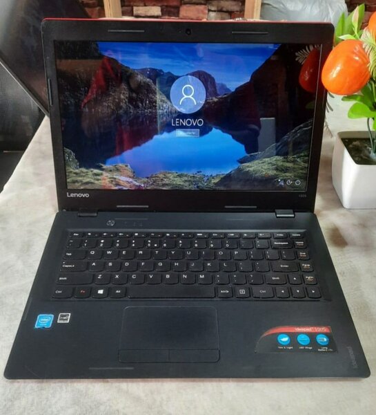 Lenovo DUAL CORE 300e