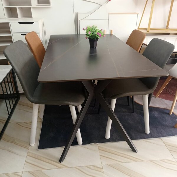 Table de salle à manger