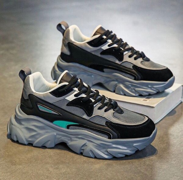 Men sneakers