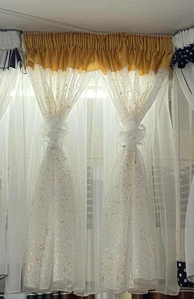 Kitchen curtains