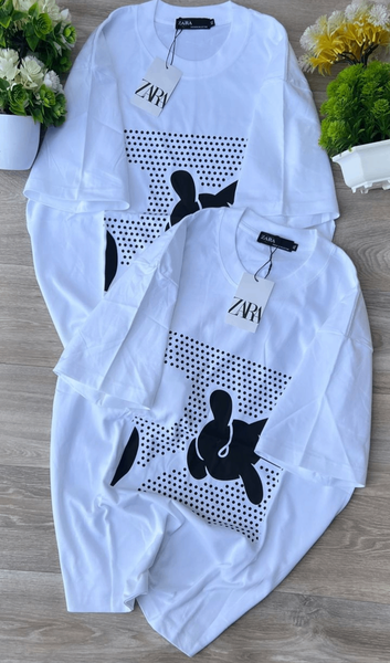 T-shirts assortis à logos célèbres