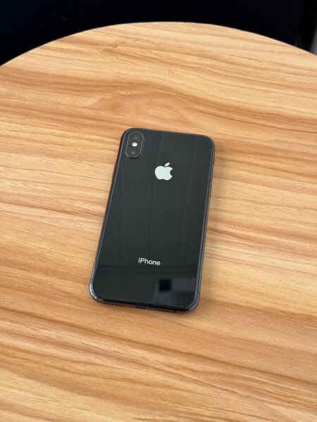 iPhone XS 64Go
