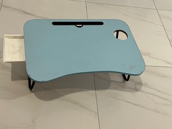 table pour ordinateur portable