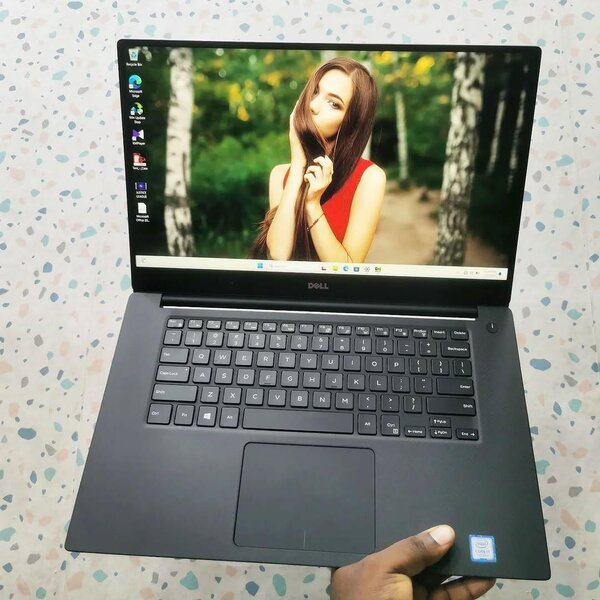 DELl HP laptop