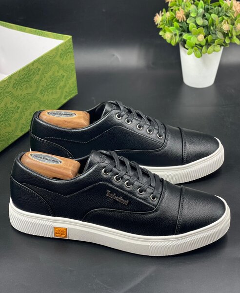 TIMBERLAND BLACK