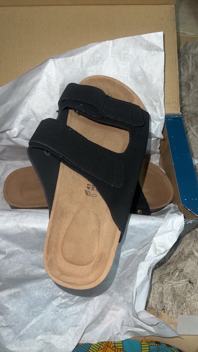 Ladies foot wear