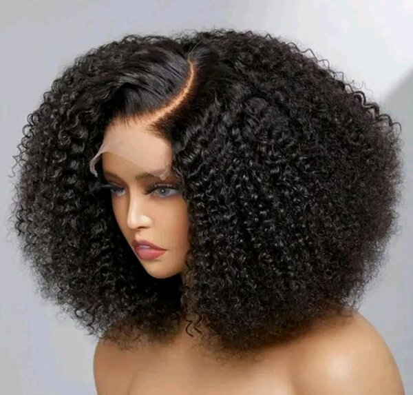Perruque afro bouclée