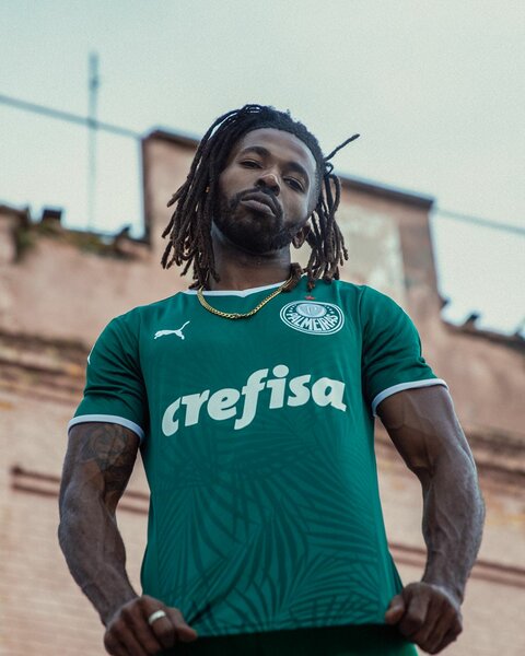 Maillot de football vert élégant