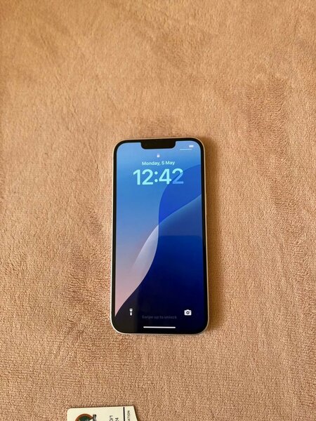 iPhone 13 128gb