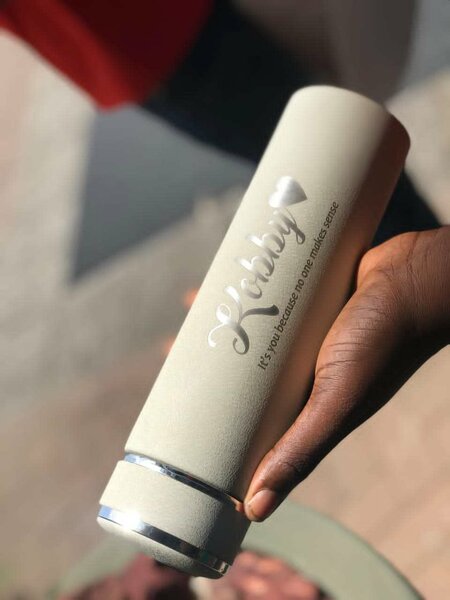 Vacuum flask